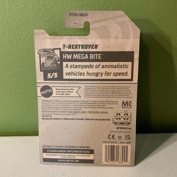 $7 or 3/$10-Hot Wheels HW Mega Bite NIB - Picture 2 of 2